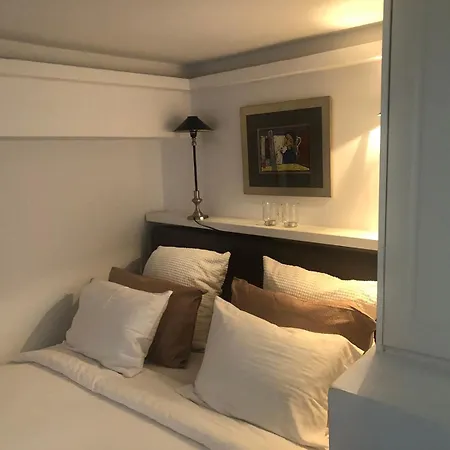 Anemomilos Jacuzzi Holiday home *