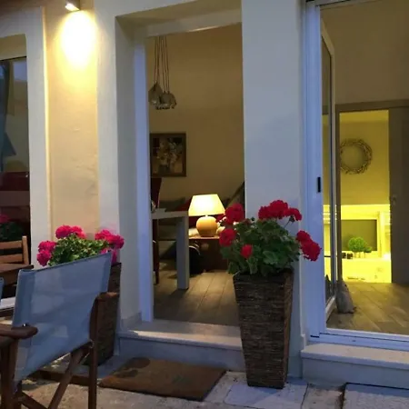 Anemomilos Jacuzzi * Corfu (city)