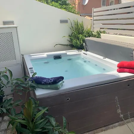 Anemomilos Jacuzzi * Corfu (city)