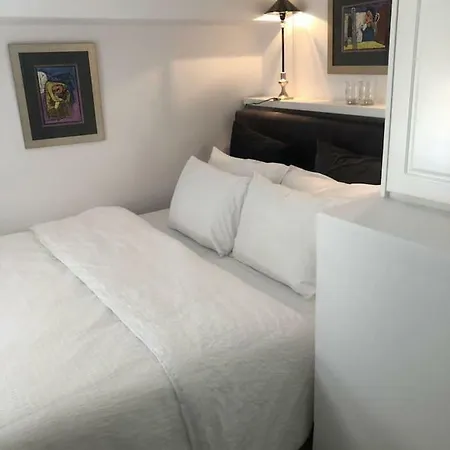Prázdninový dům Anemomilos Jacuzzi Corfu (city)
