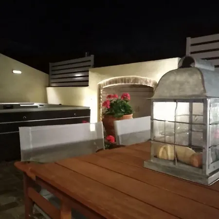 Anemomilos Jacuzzi Corfu (city)