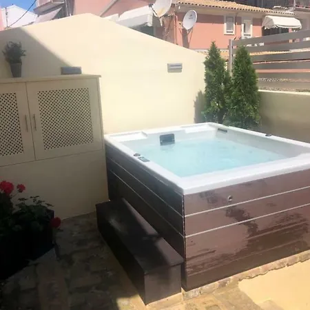 Anemomilos Jacuzzi * Corfu (city)