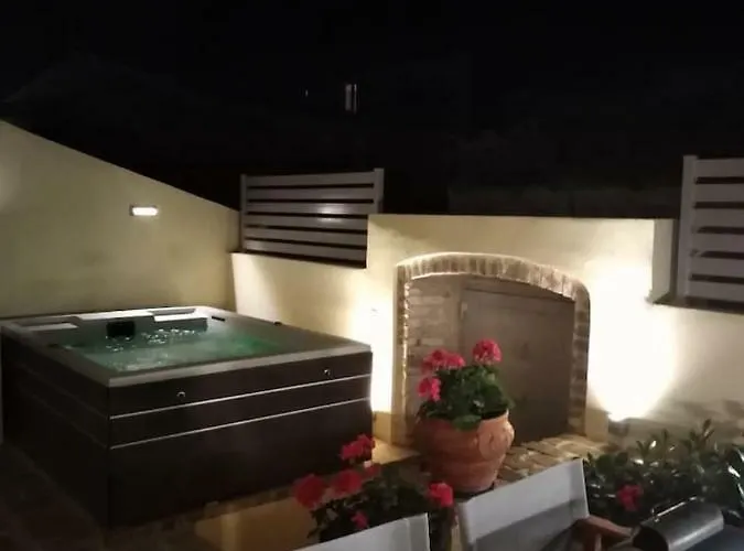 Vakantiehuis Anemomilos Jacuzzi Corfu (city)