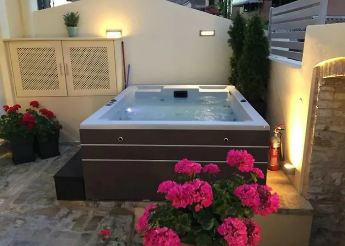 Vakantiehuis Anemomilos Jacuzzi Corfu (city)