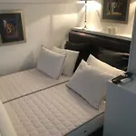 Anemomilos Jacuzzi
